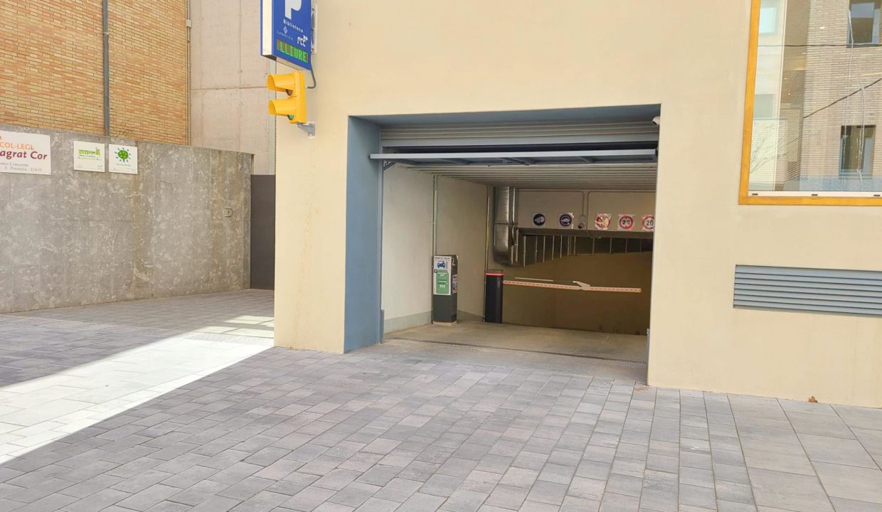 Plaza de aparcamiento Vic Remei Obra Nueva,Alquiler 23008
